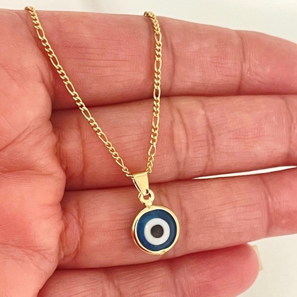 18k Gold Filled Evil Eye 🧿 Necklace Available in 18” or 20” Long ✨ - Picture 6 of 9